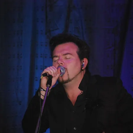 Ξενοδοχείο Dolphin 2*